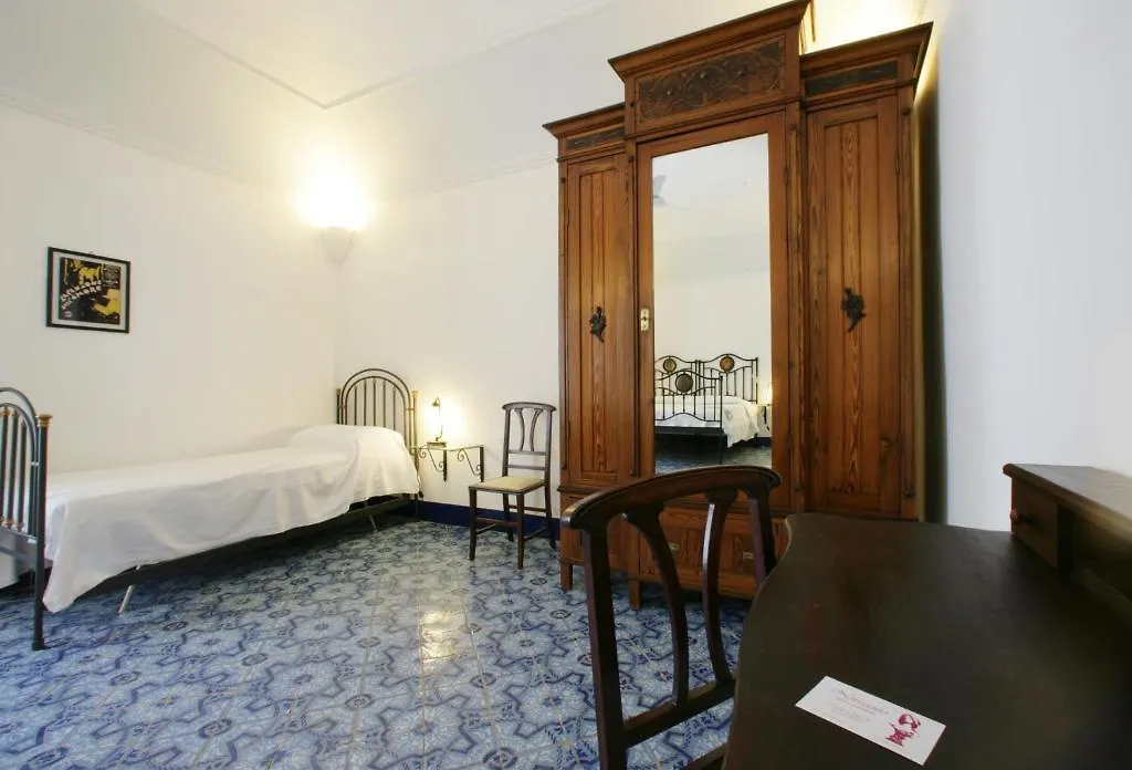 Guest house Novecento Hotel Trapani